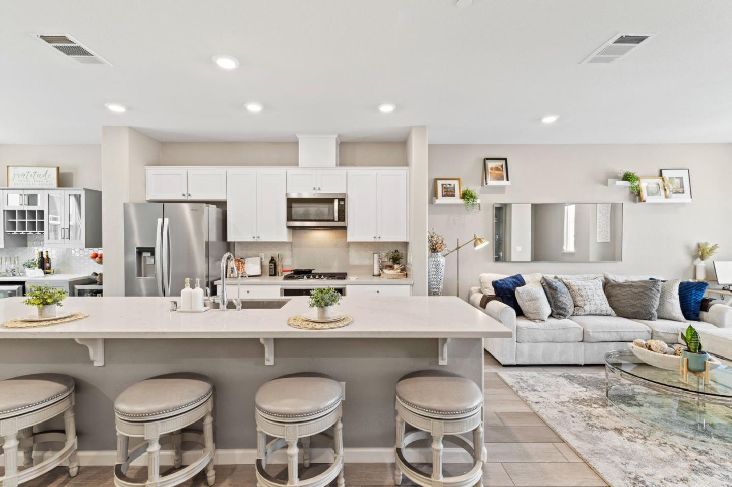 2976 Vineyard PL 2