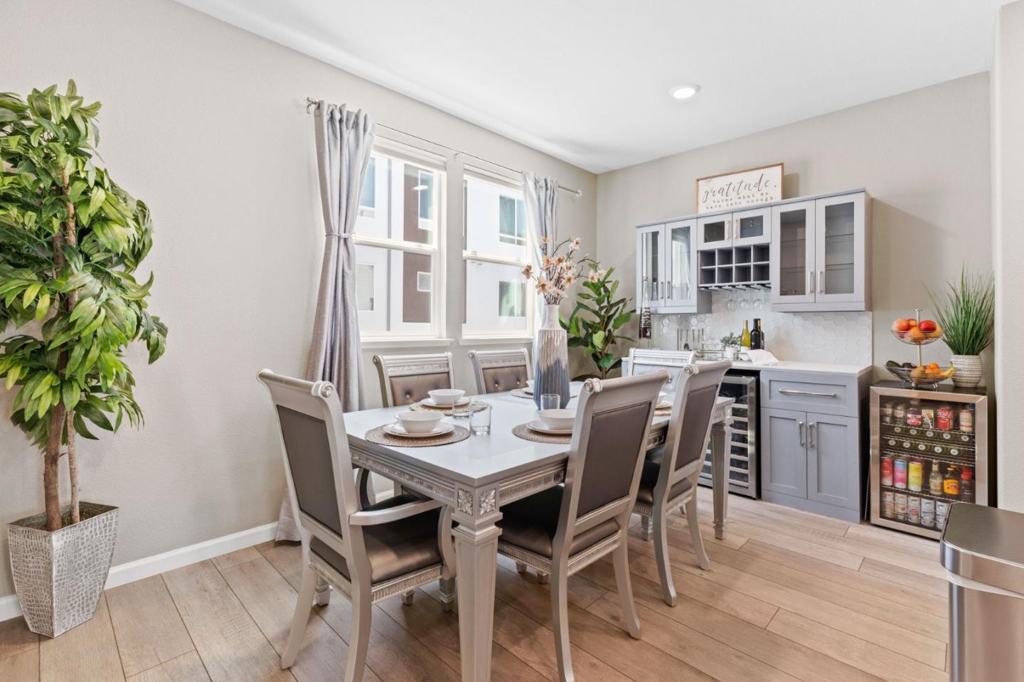 2976 Vineyard PL 2