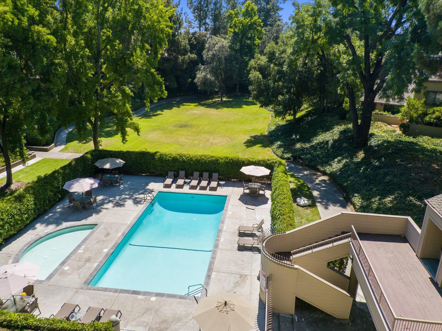 1581 Whiterock CIR