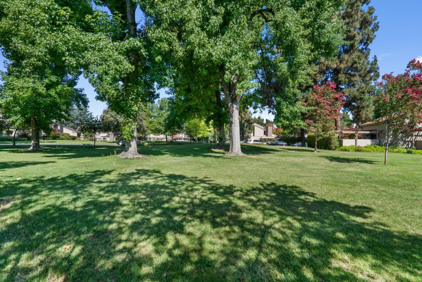 1581 Whiterock CIR