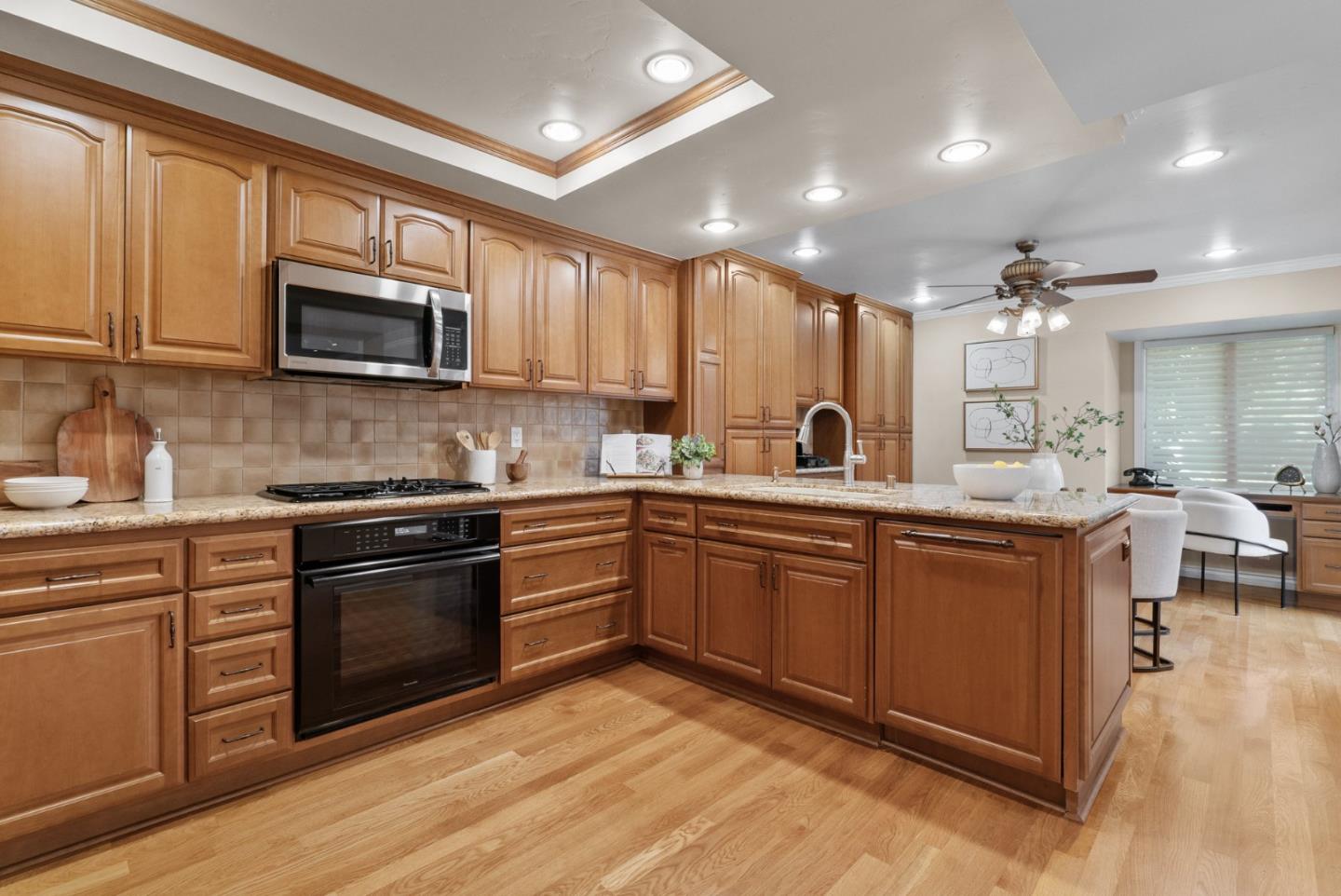 1581 Whiterock CIR