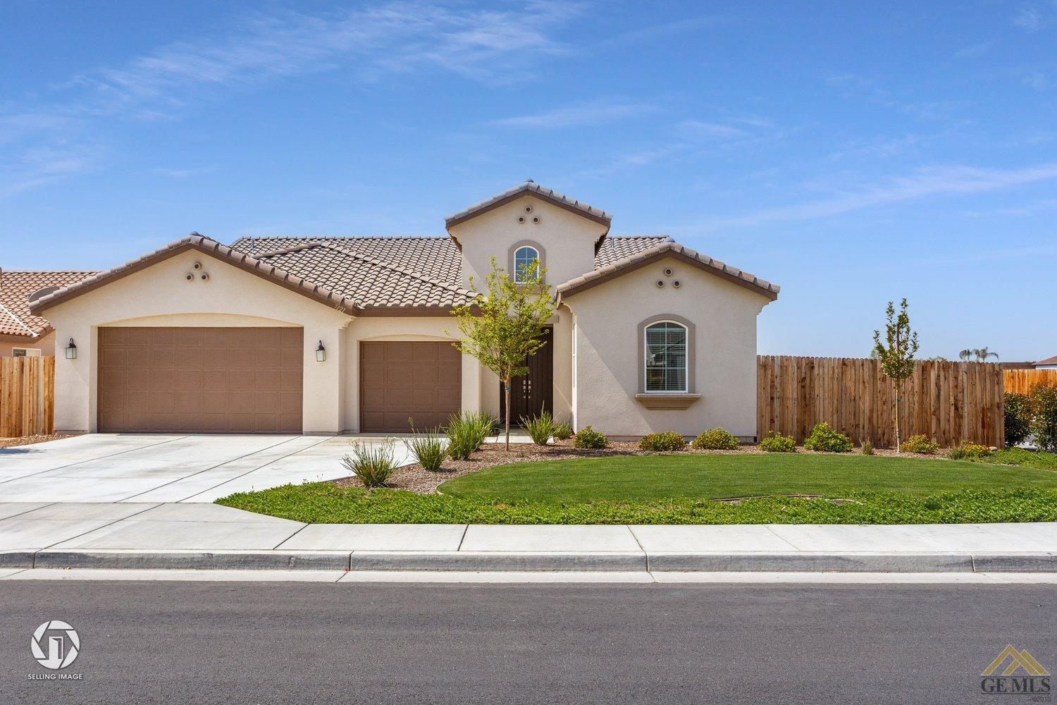 7121 Cattail Creek Way