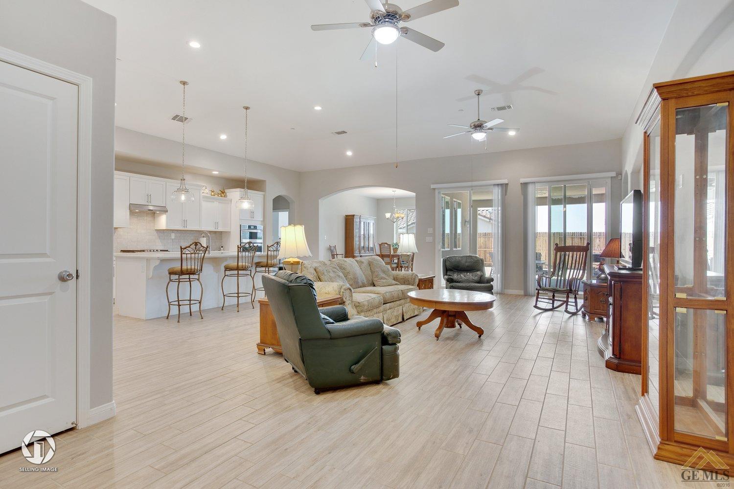 7121 Cattail Creek Way