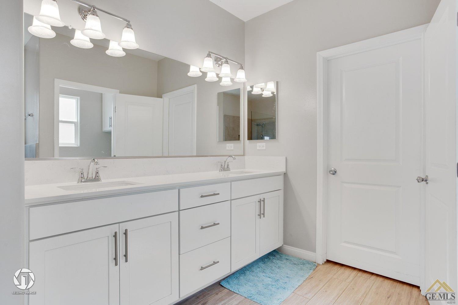 7121 Cattail Creek Way