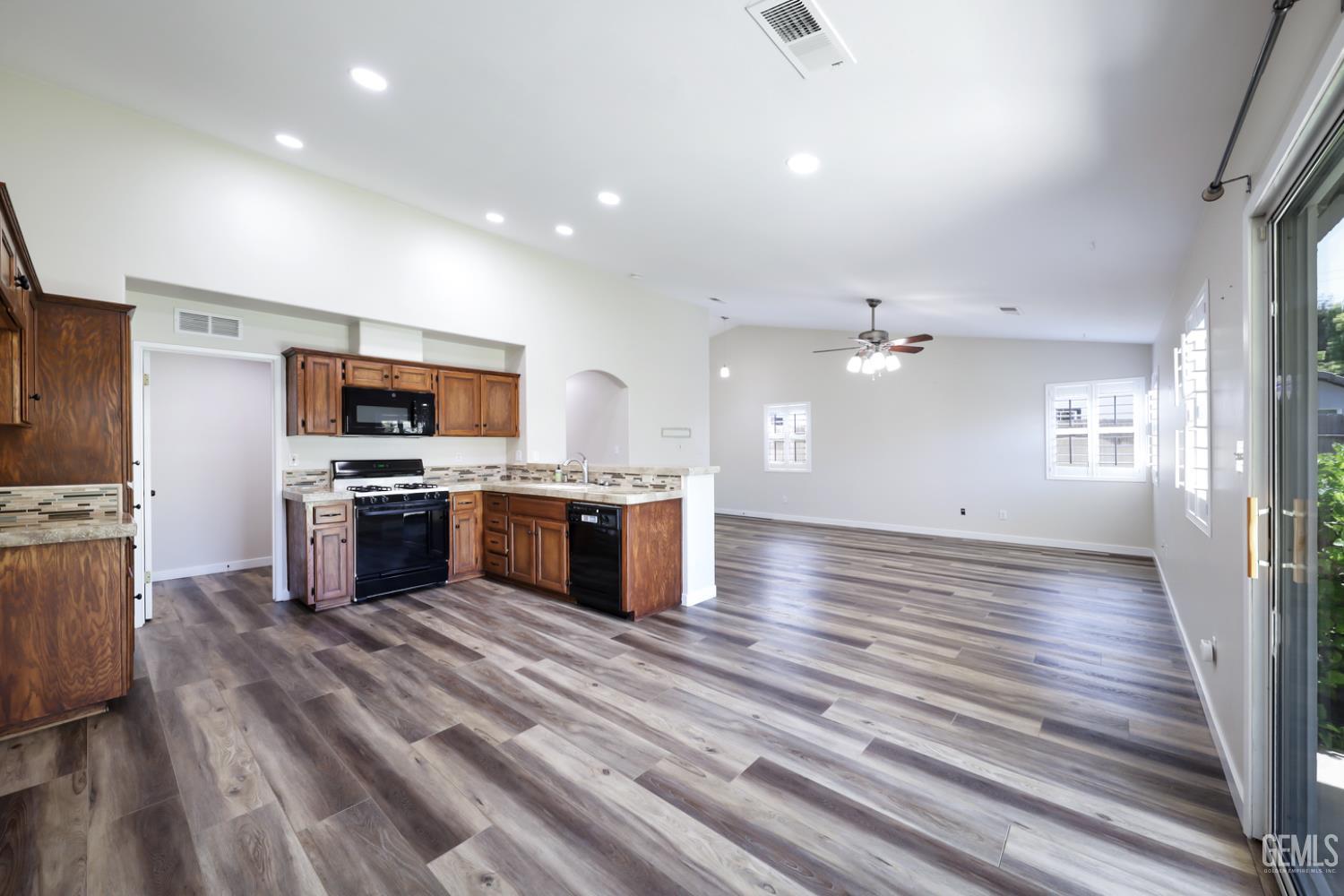 4809 Independence Court