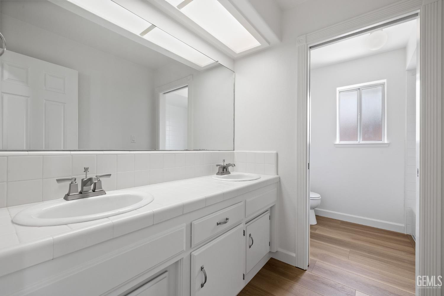 2508 Oak Crest Court