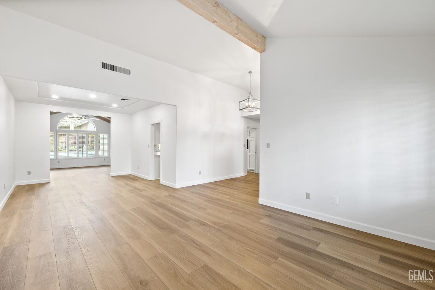 2508 Oak Crest Court