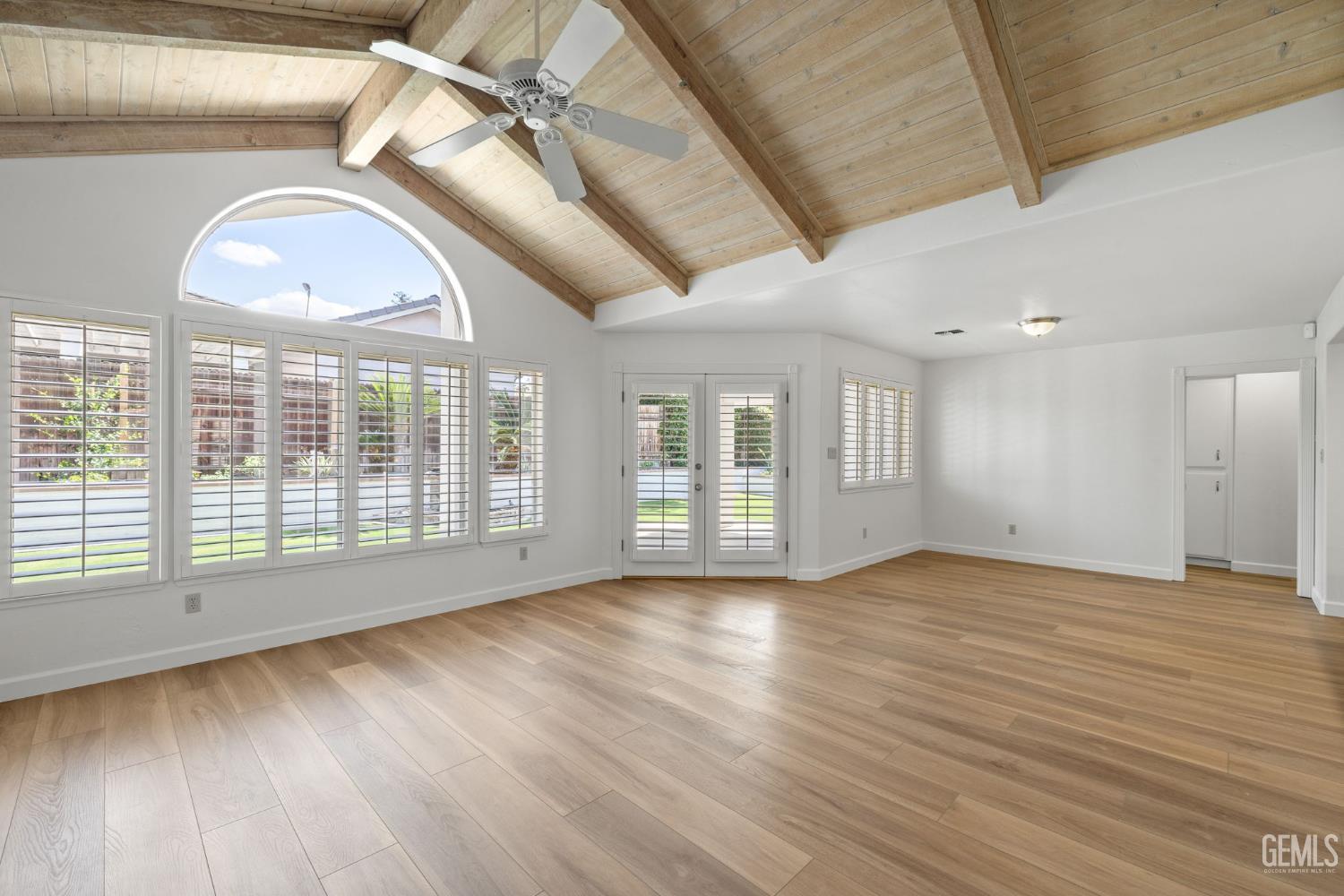 2508 Oak Crest Court