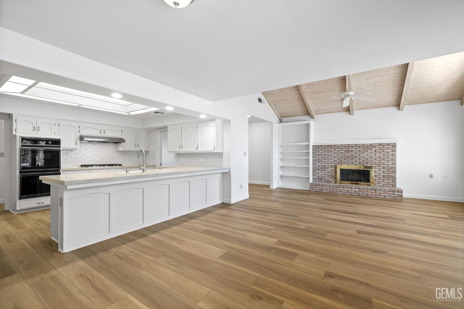 2508 Oak Crest Court