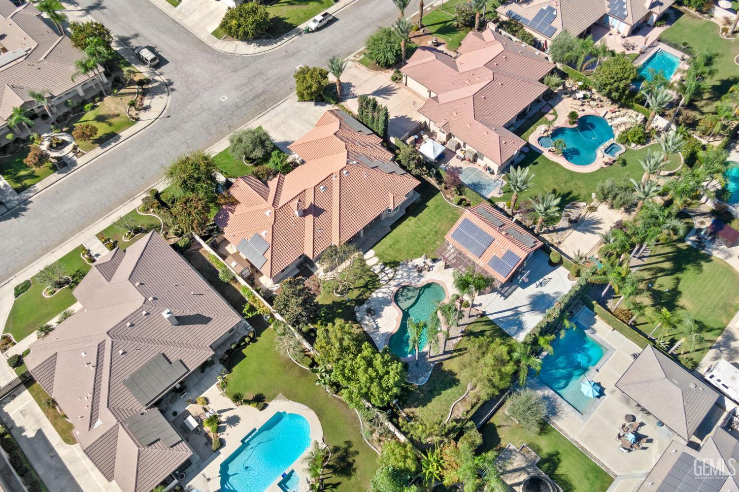 15918 Clos Du Val Avenue