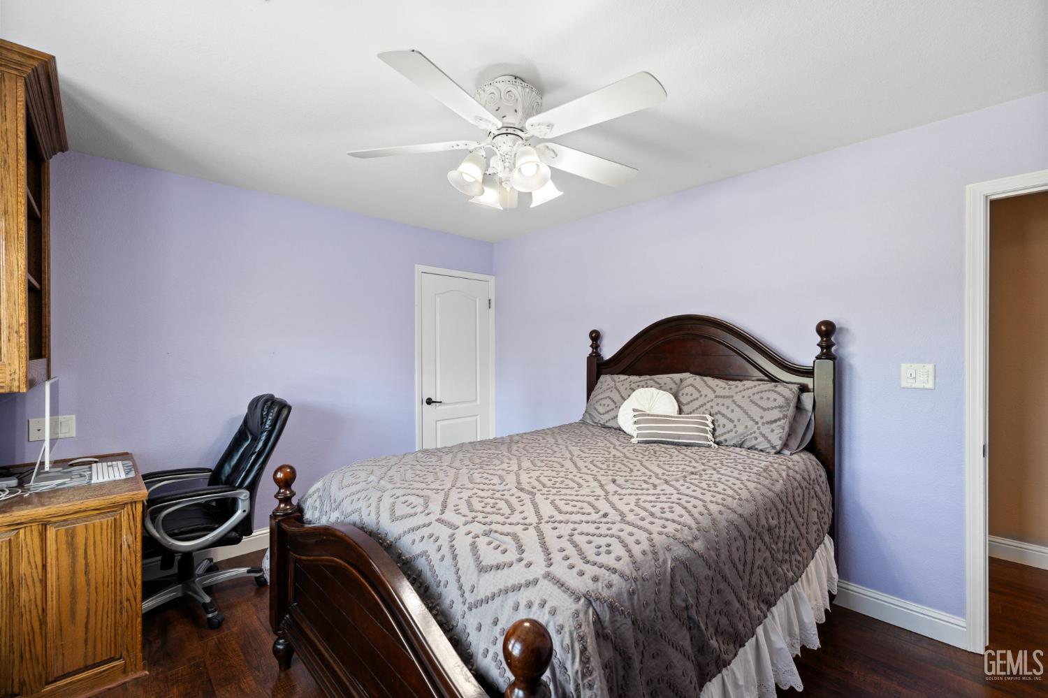 15401 Mabel Court