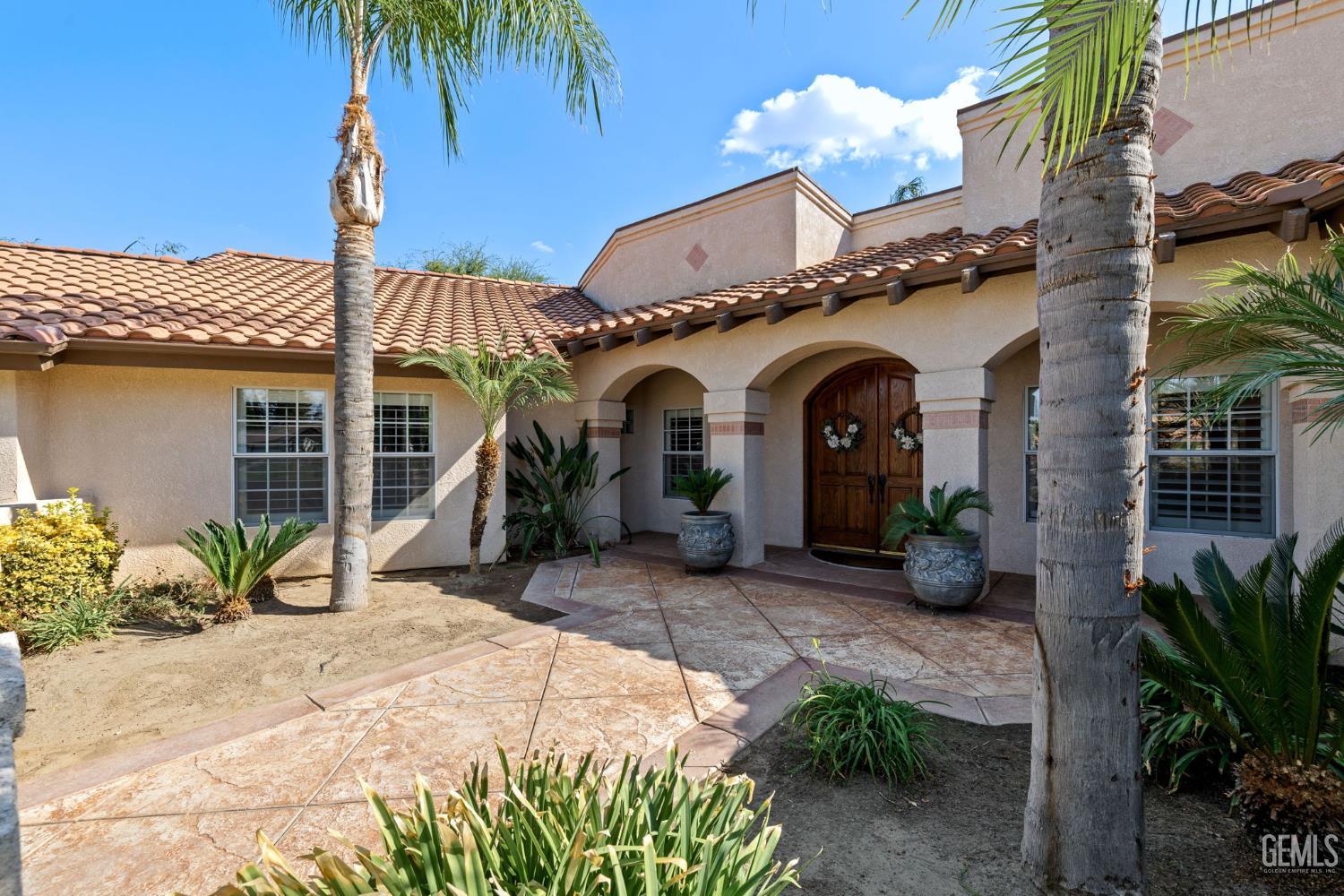 15401 Mabel Court