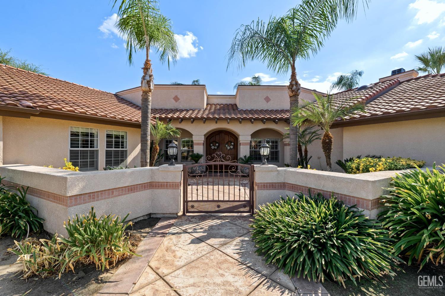 15401 Mabel Court