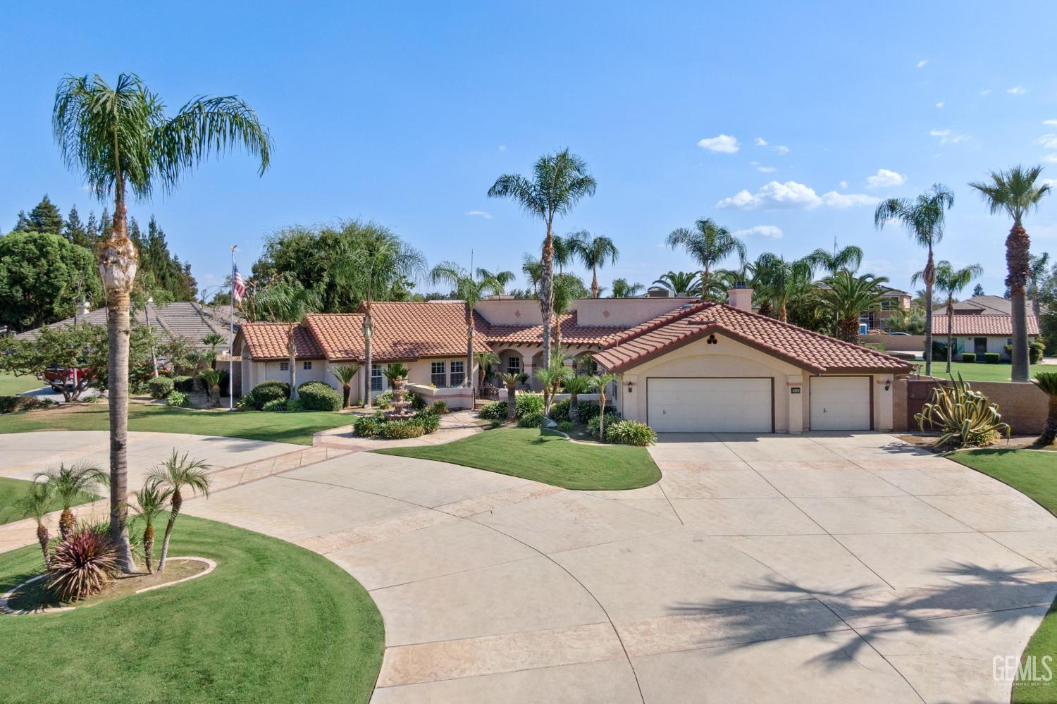 15401 Mabel Court