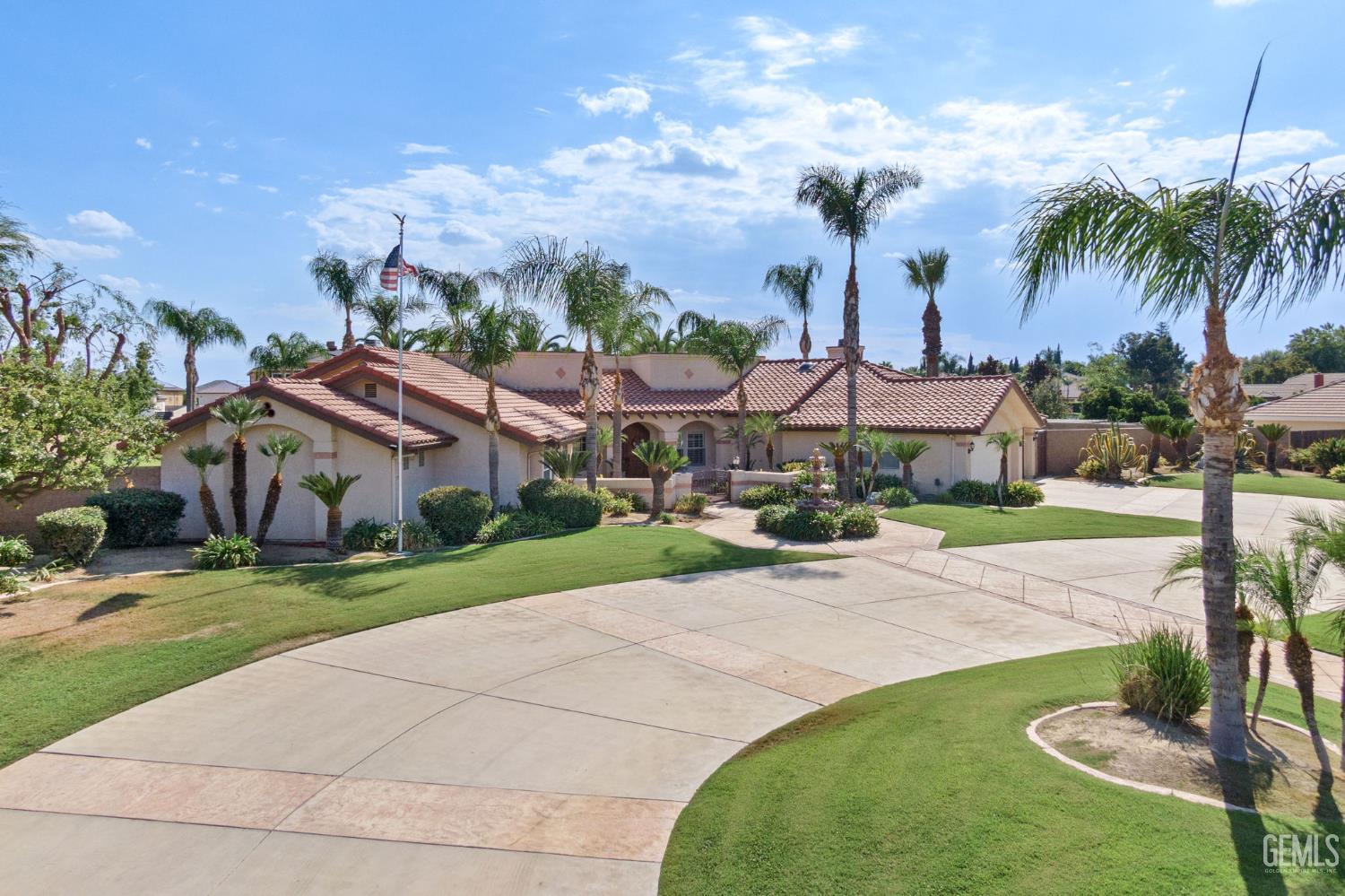 15401 Mabel Court