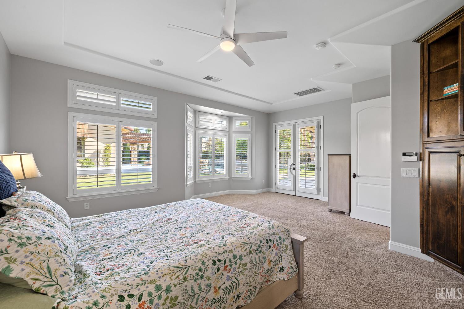 15918 Clos Du Val Avenue