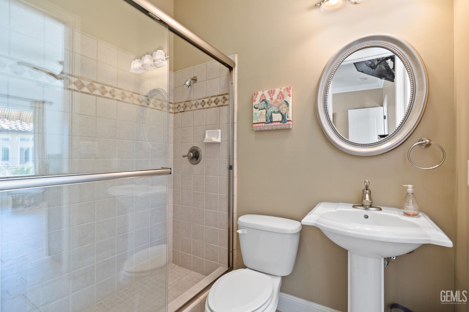 15918 Clos Du Val Avenue