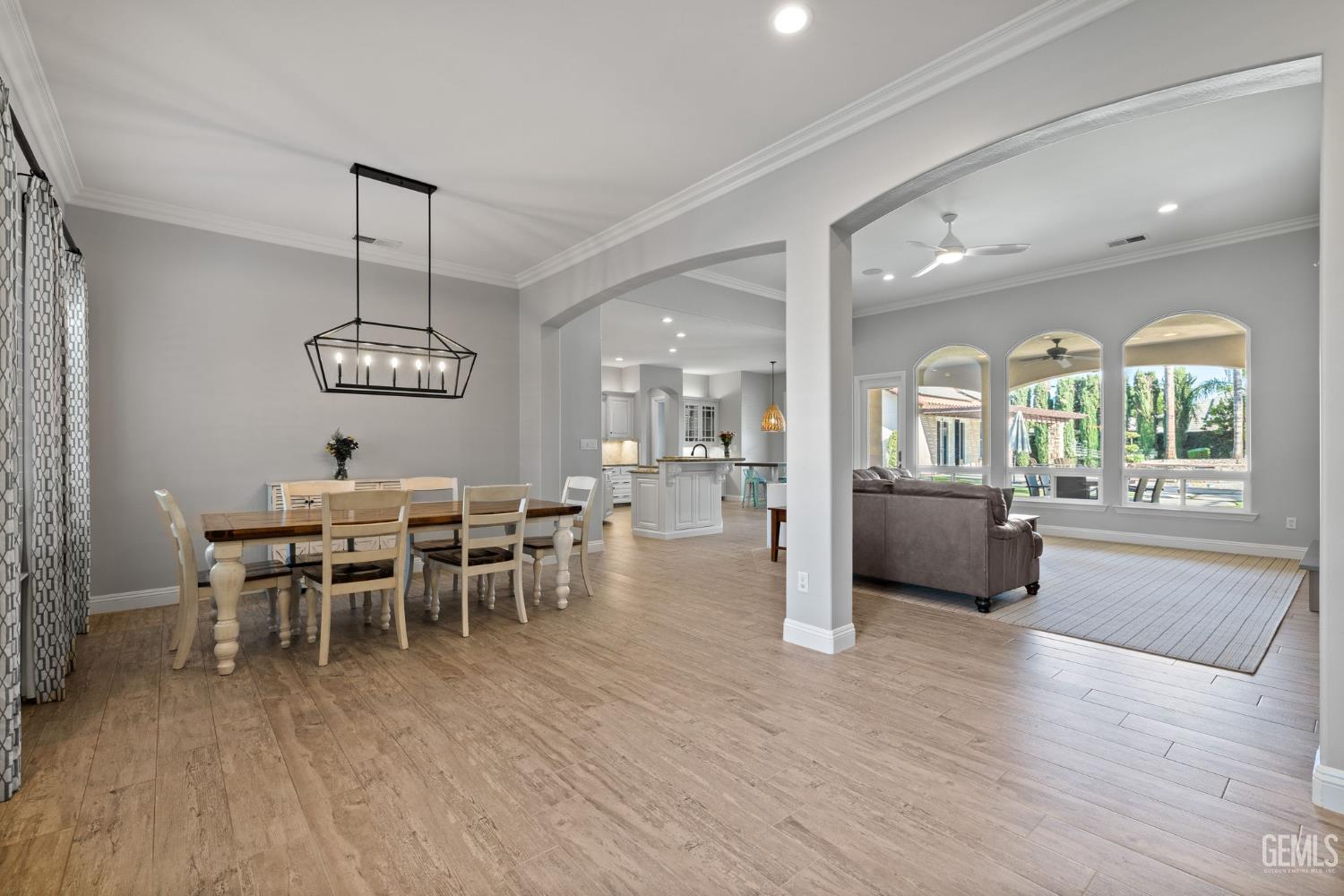 15918 Clos Du Val Avenue