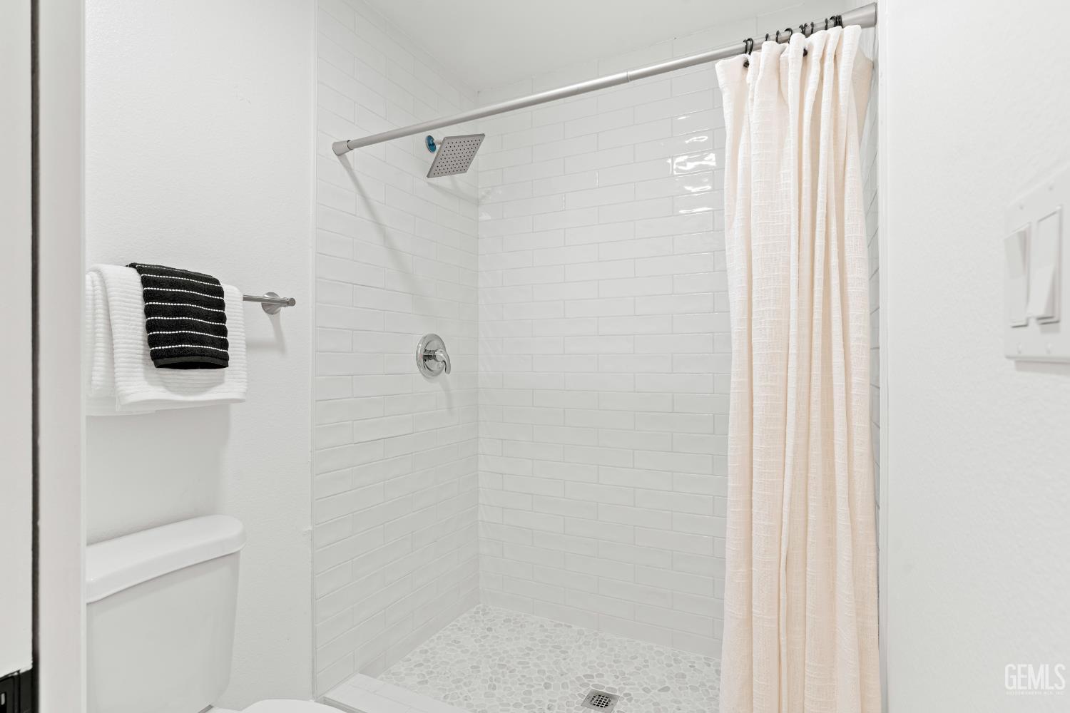 7209 Outingdale Drive