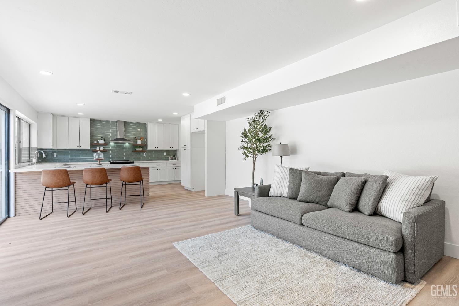 7209 Outingdale Drive