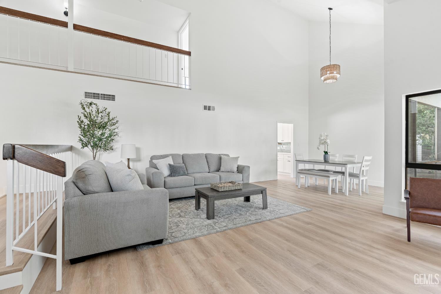 7209 Outingdale Drive