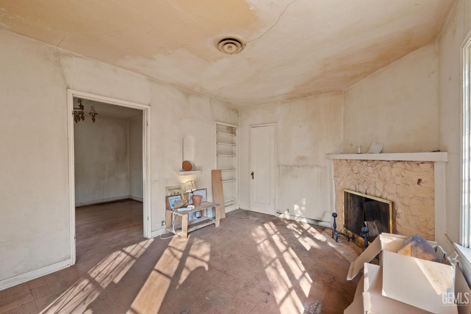 2891 Alta Vista Drive