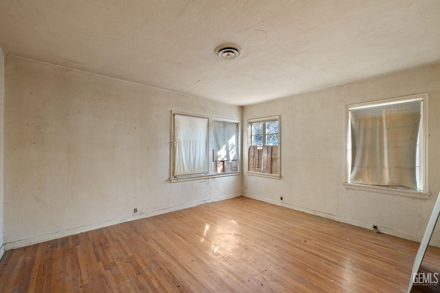 2891 Alta Vista Drive