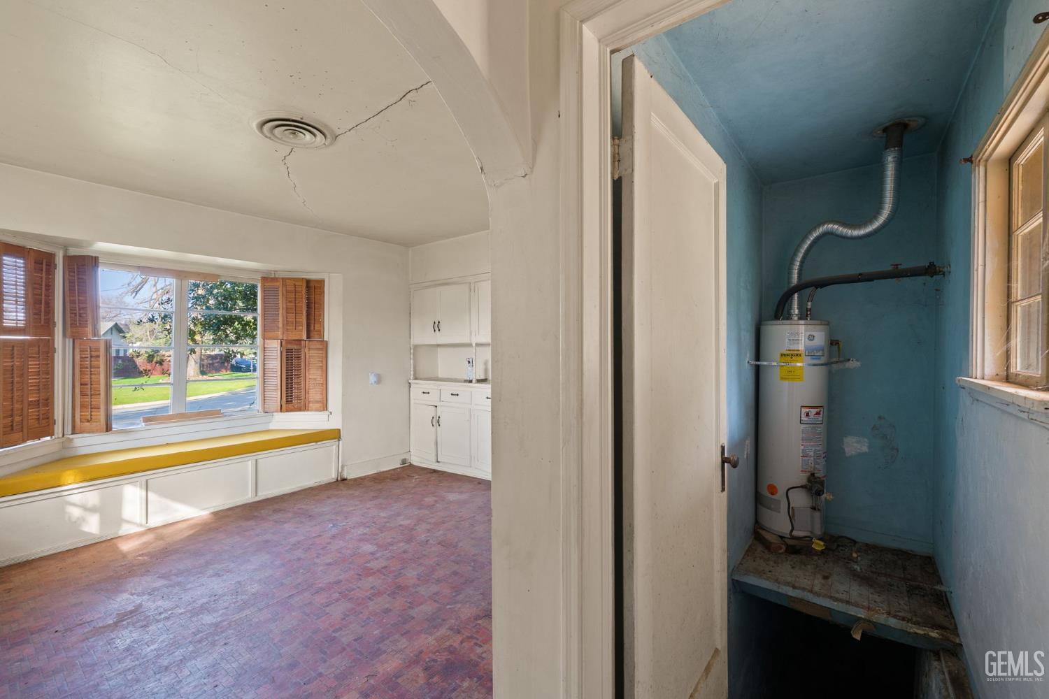 2891 Alta Vista Drive