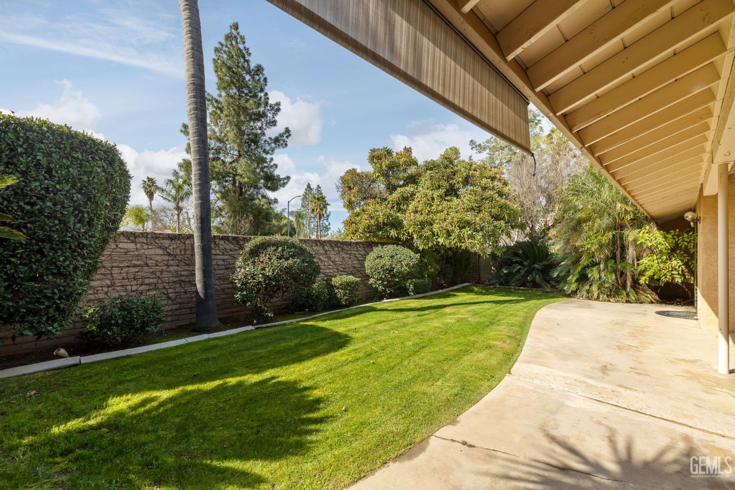 2300 El Portal Drive Unit: 63