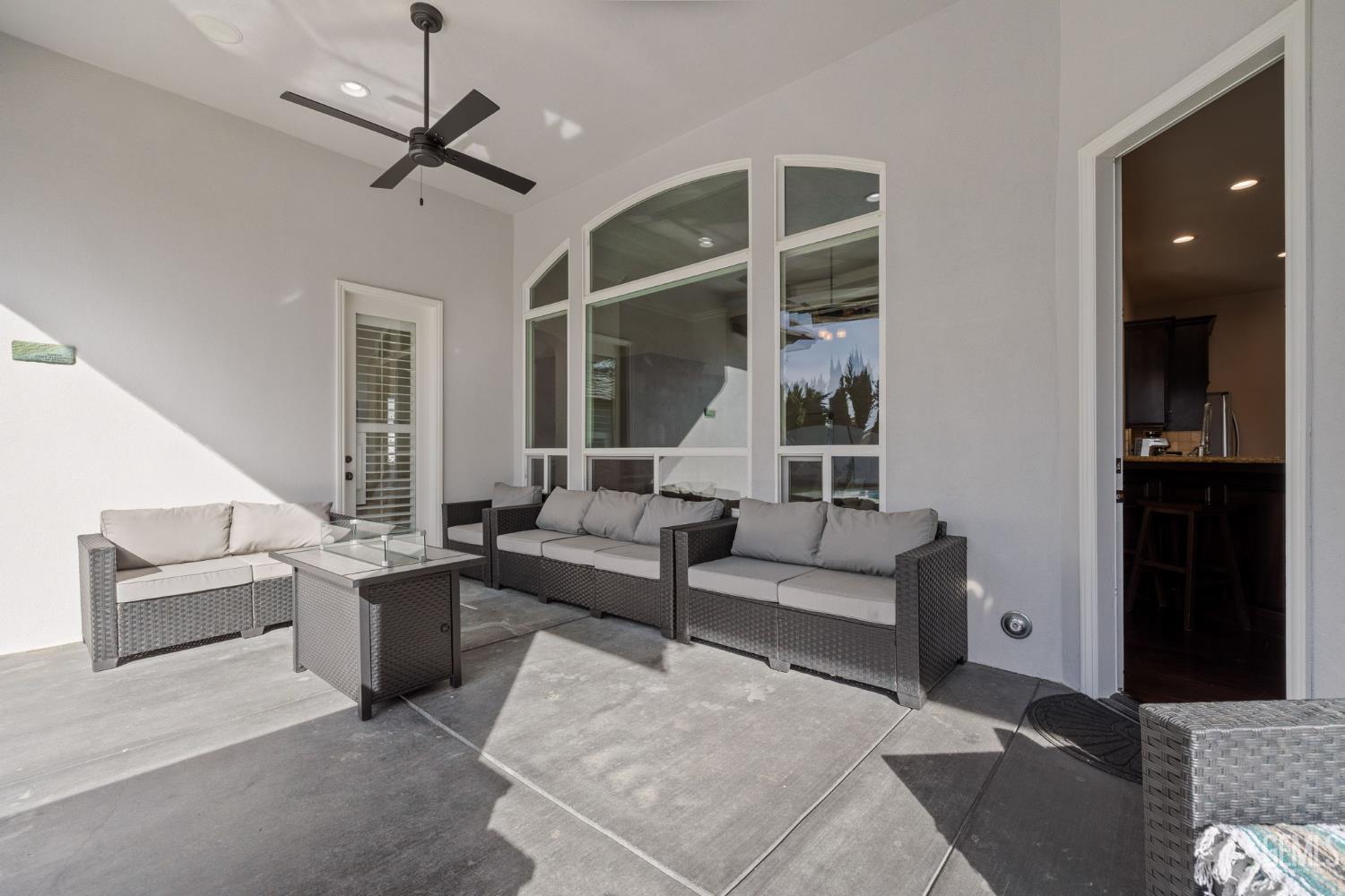 12401 Southworth Court