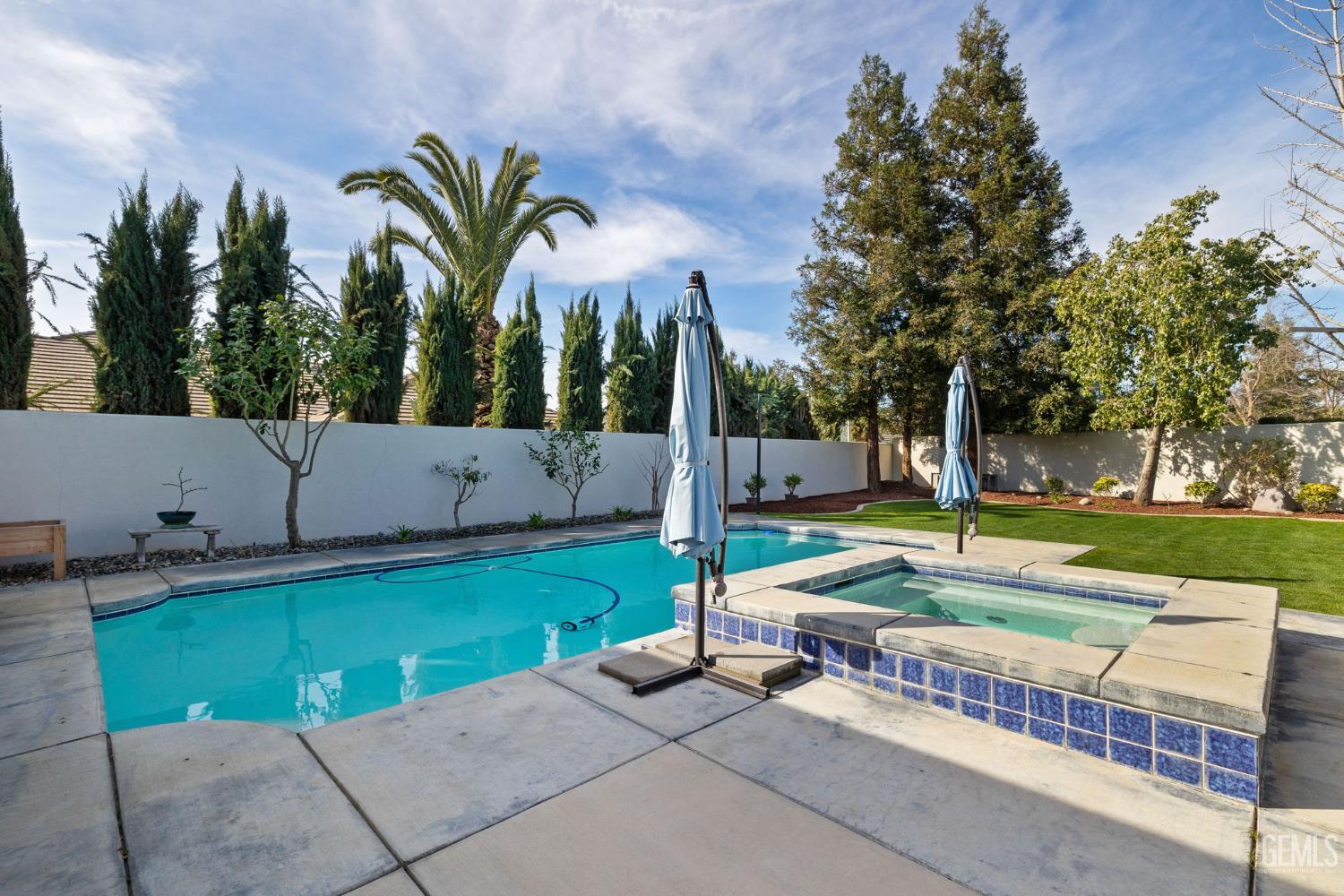 12401 Southworth Court