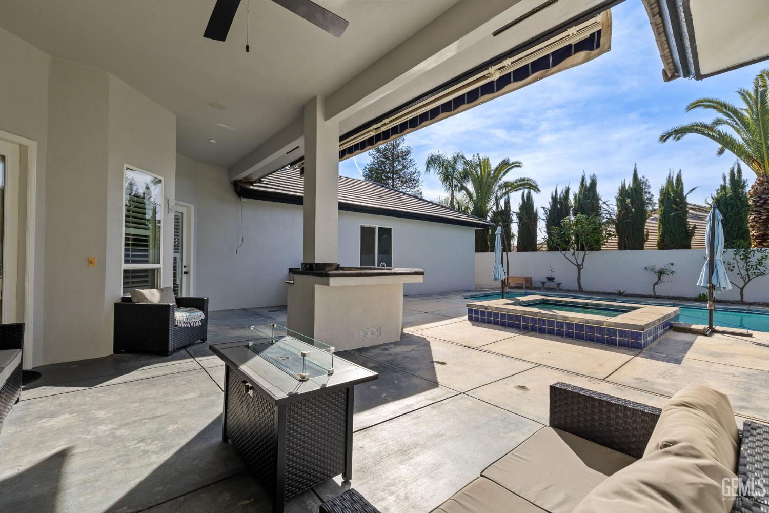 12401 Southworth Court