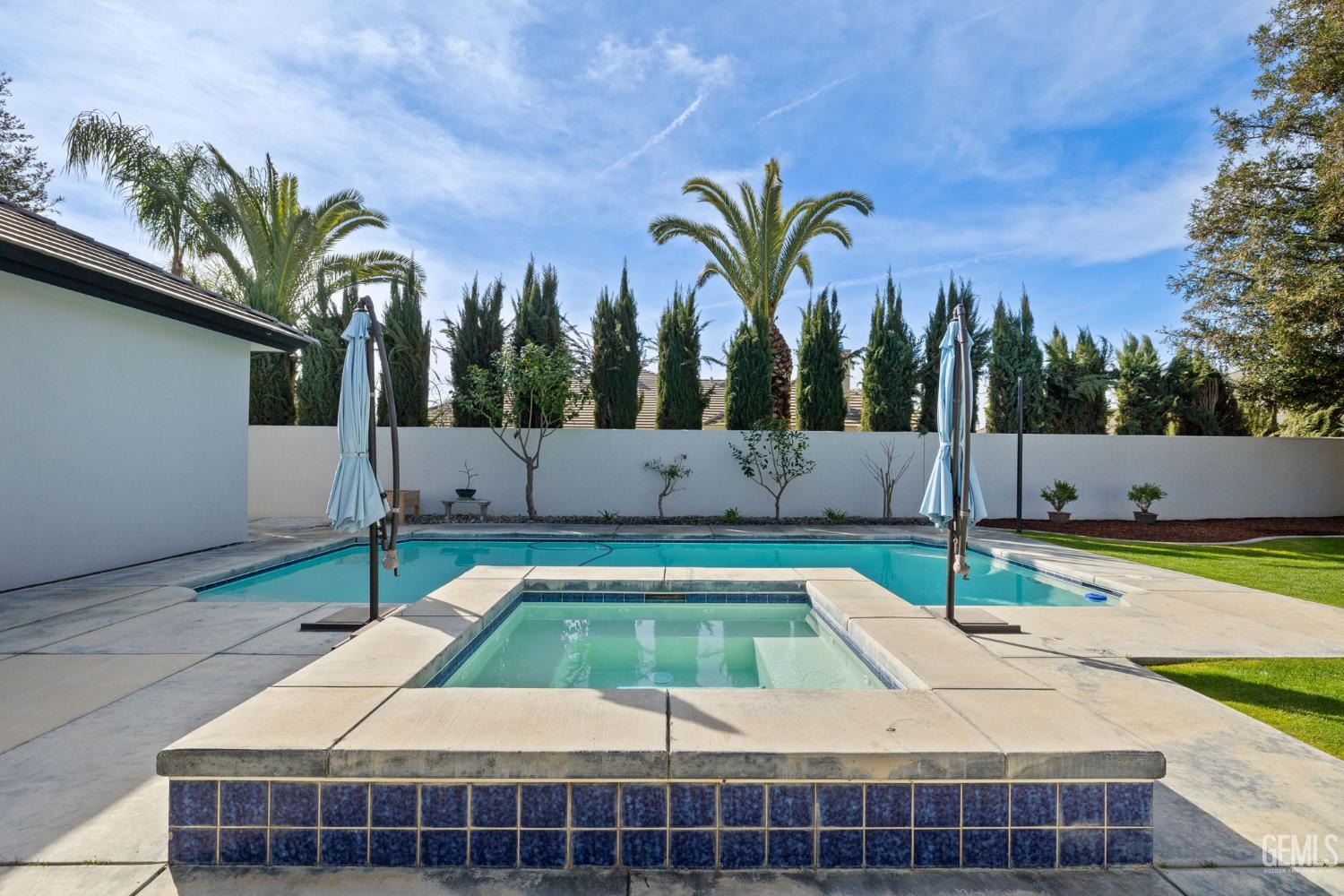 12401 Southworth Court