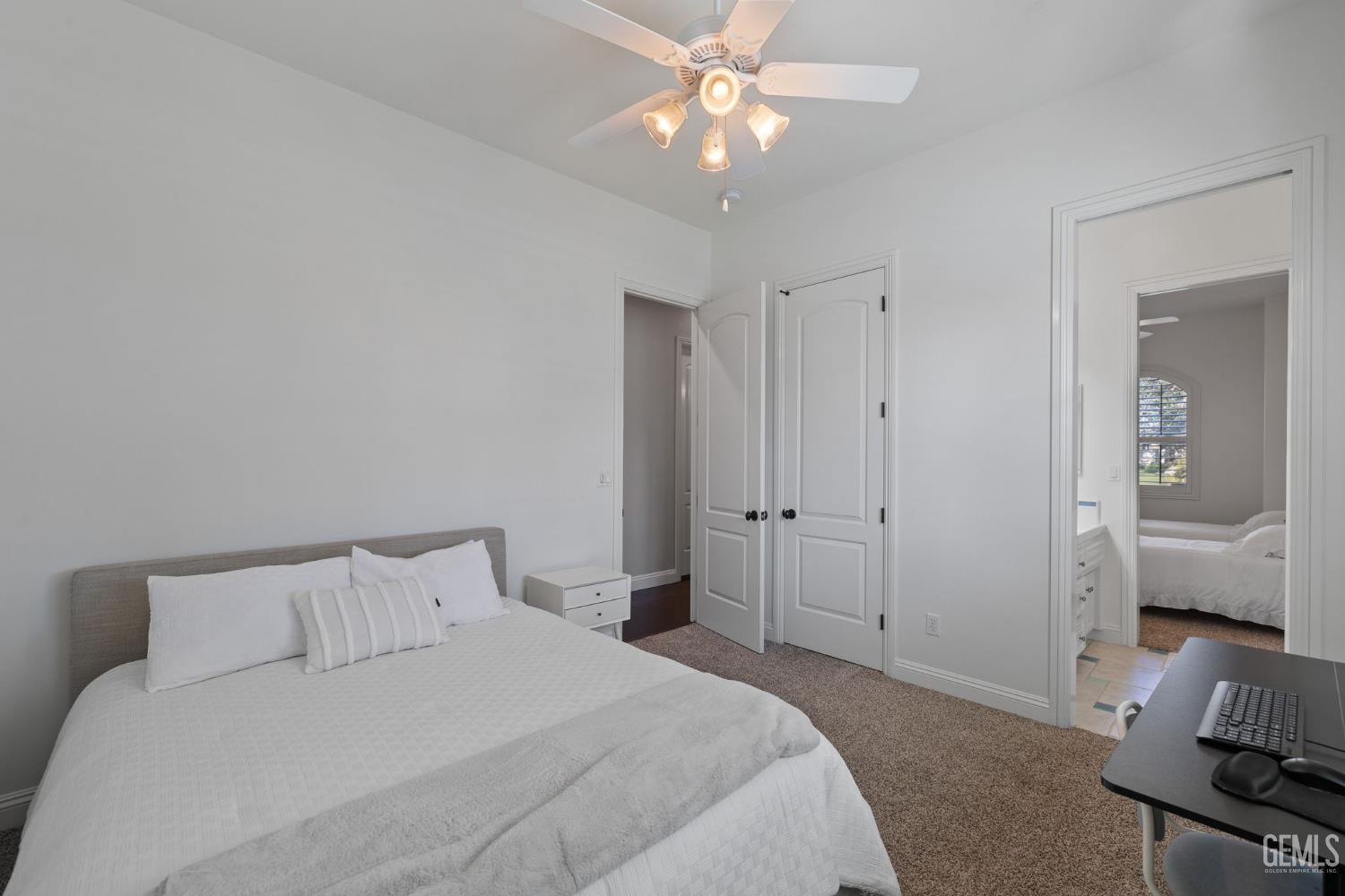 12401 Southworth Court