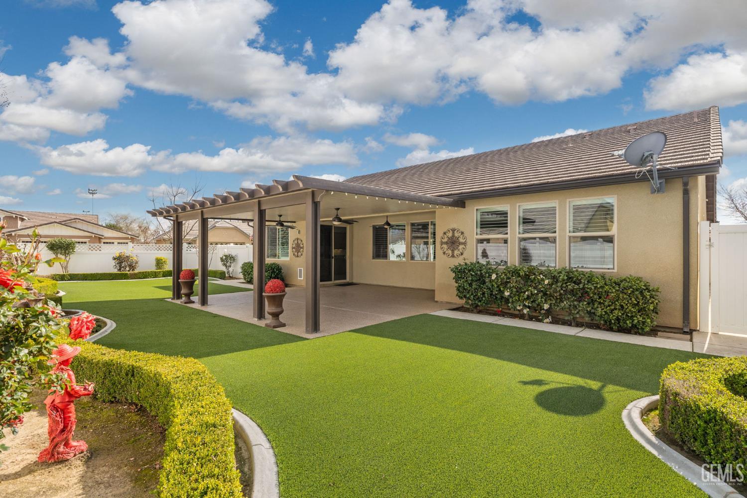 12002 Nicolson Avenue