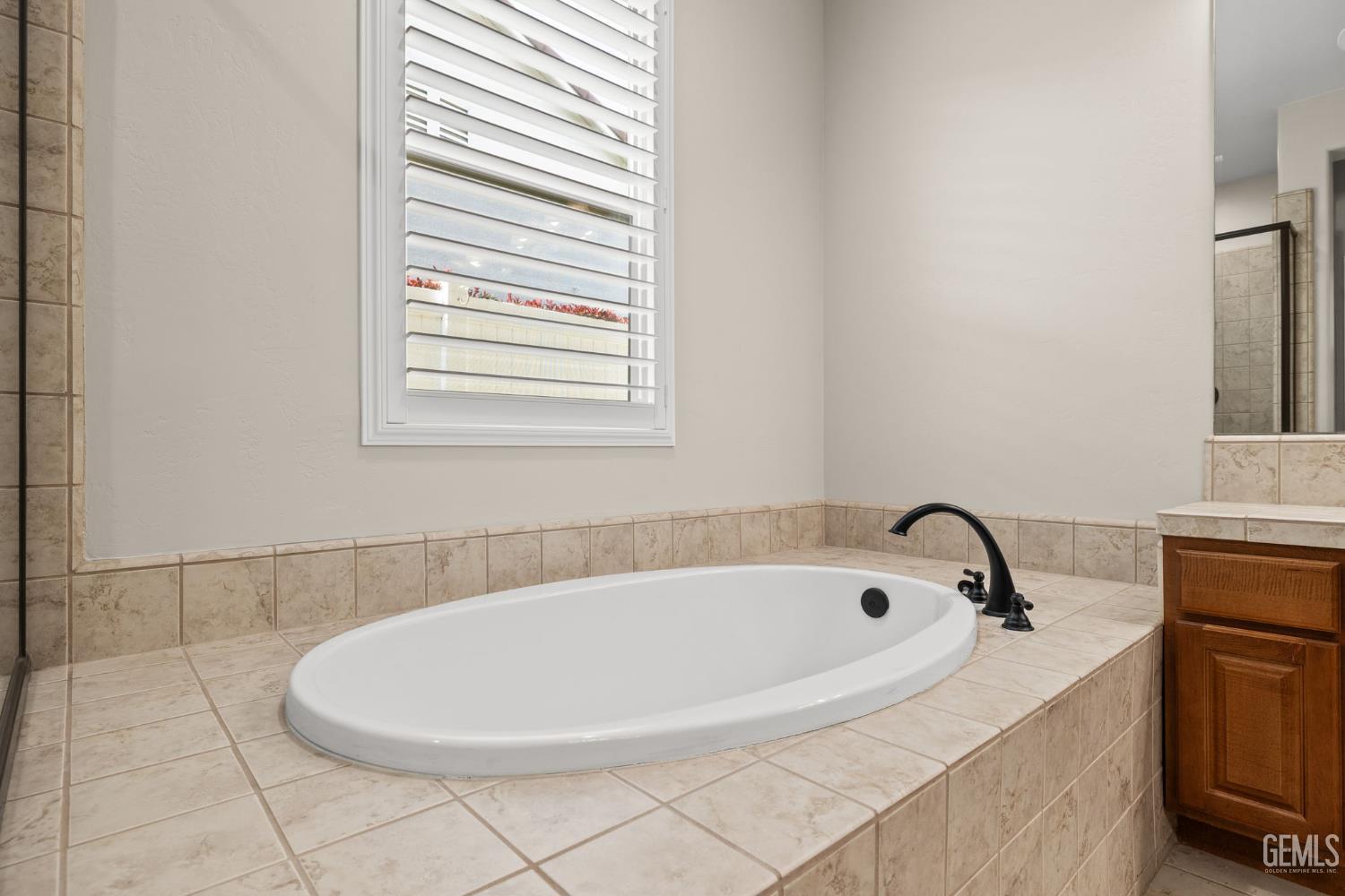 12002 Nicolson Avenue