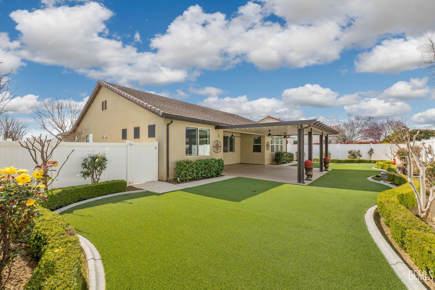 12002 Nicolson Avenue