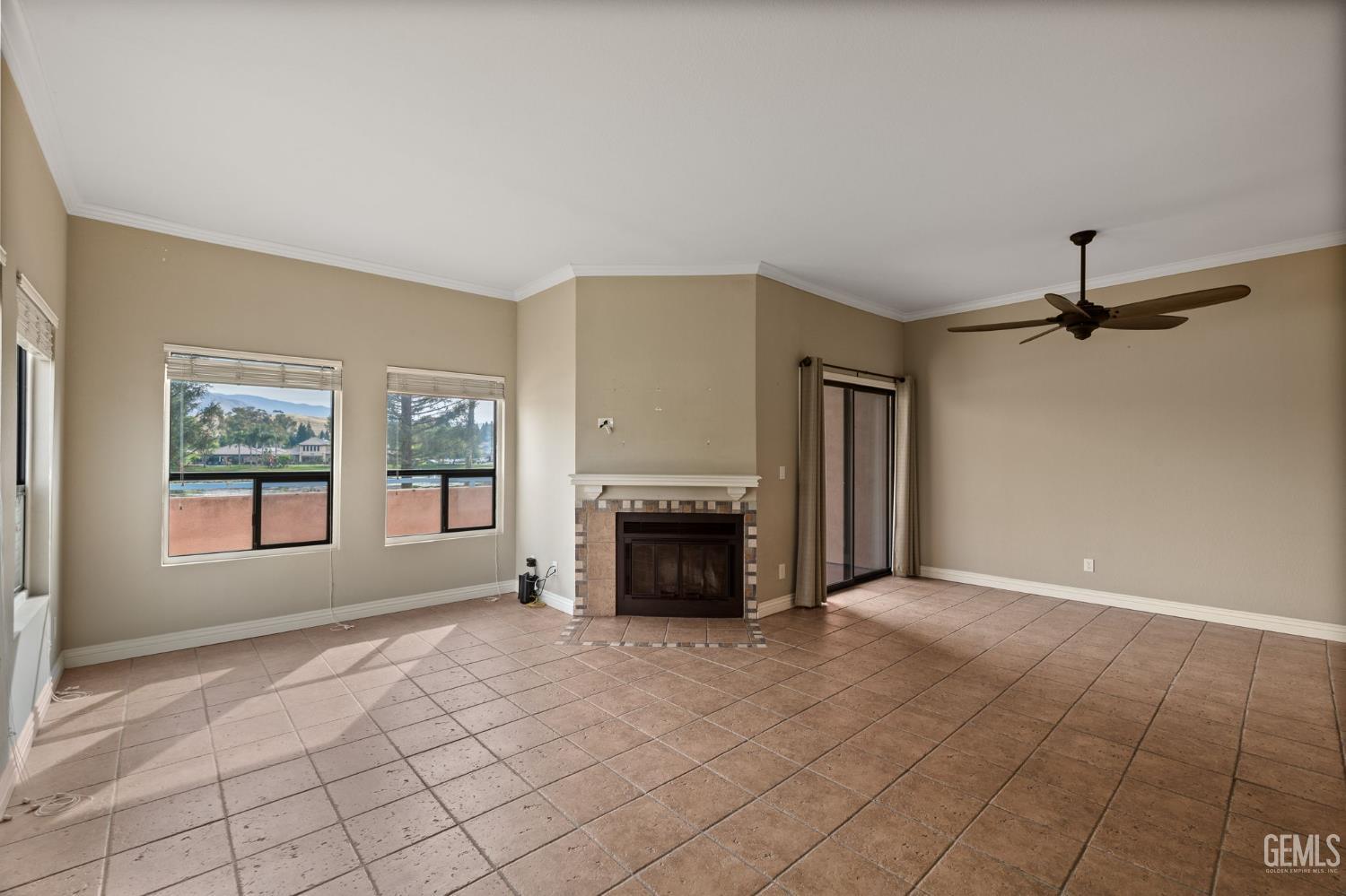 14500 Las Palmas Drive Unit: 22