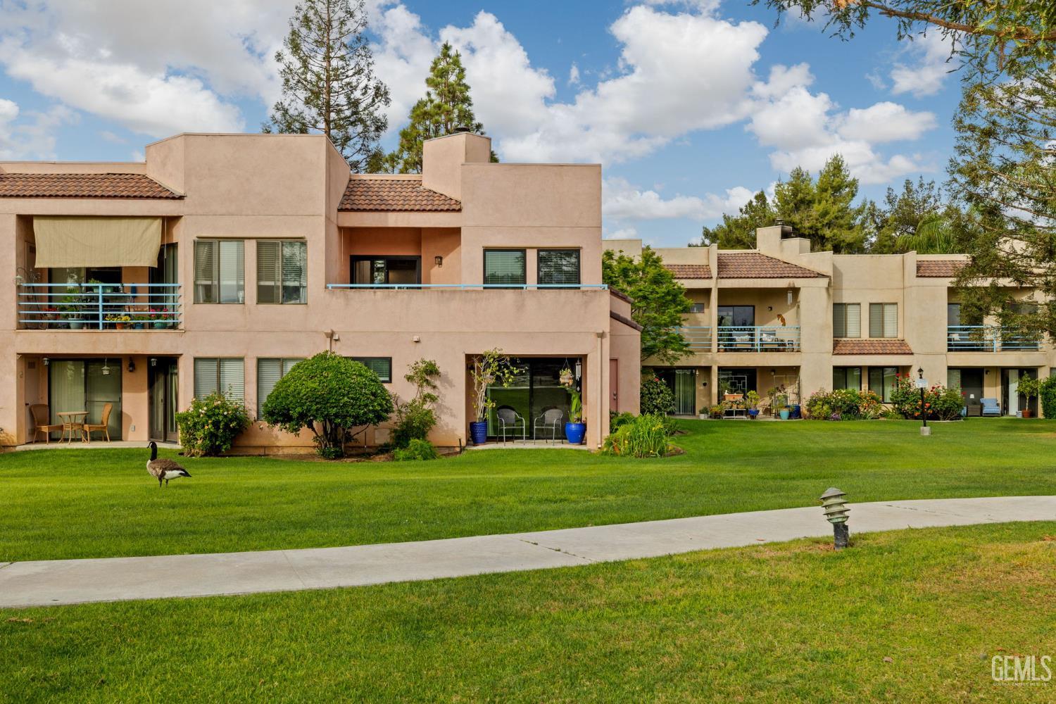 14500 Las Palmas Drive Unit: 22