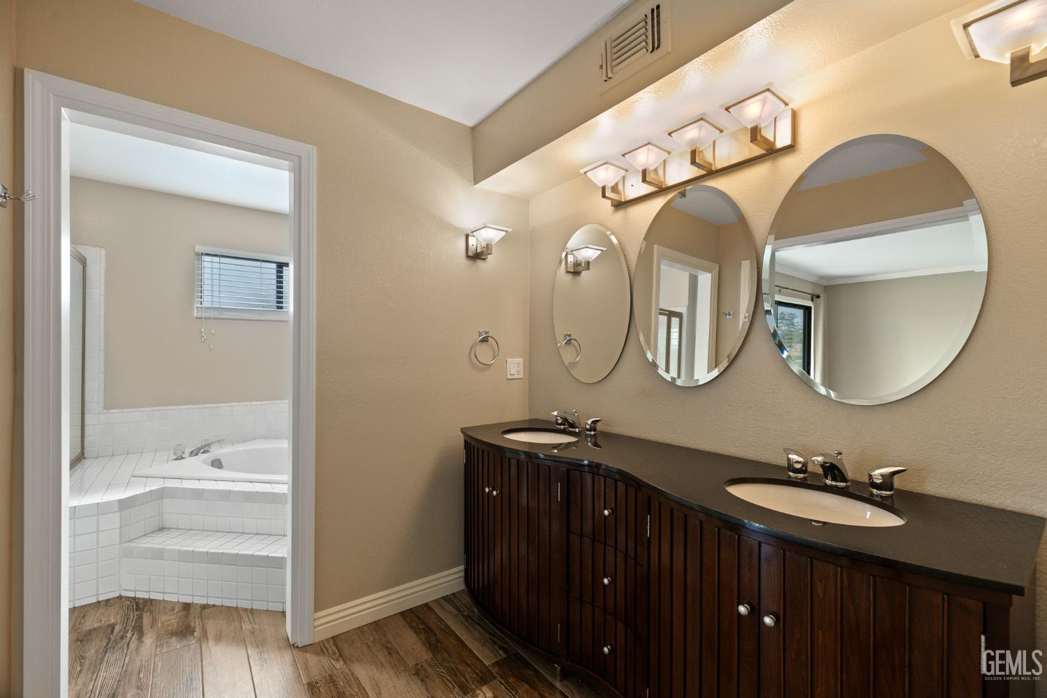 14500 Las Palmas Drive Unit: 22