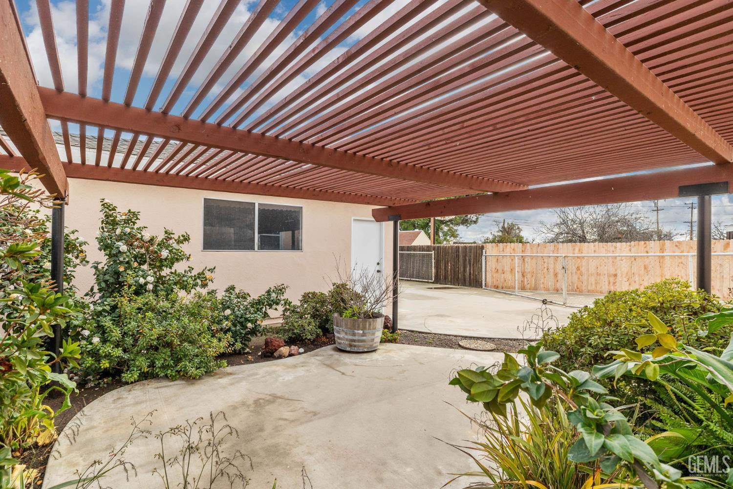 2416 Barnett Street
