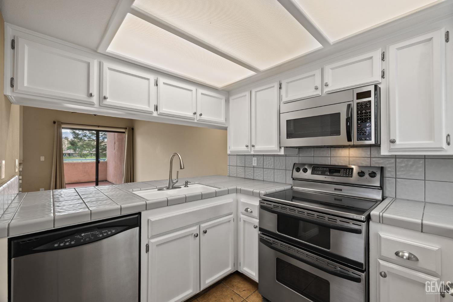 14500 Las Palmas Drive Unit: 22