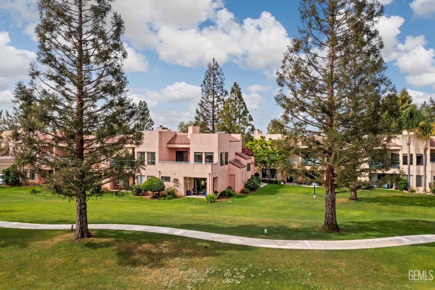 14500 Las Palmas Drive Unit: 22