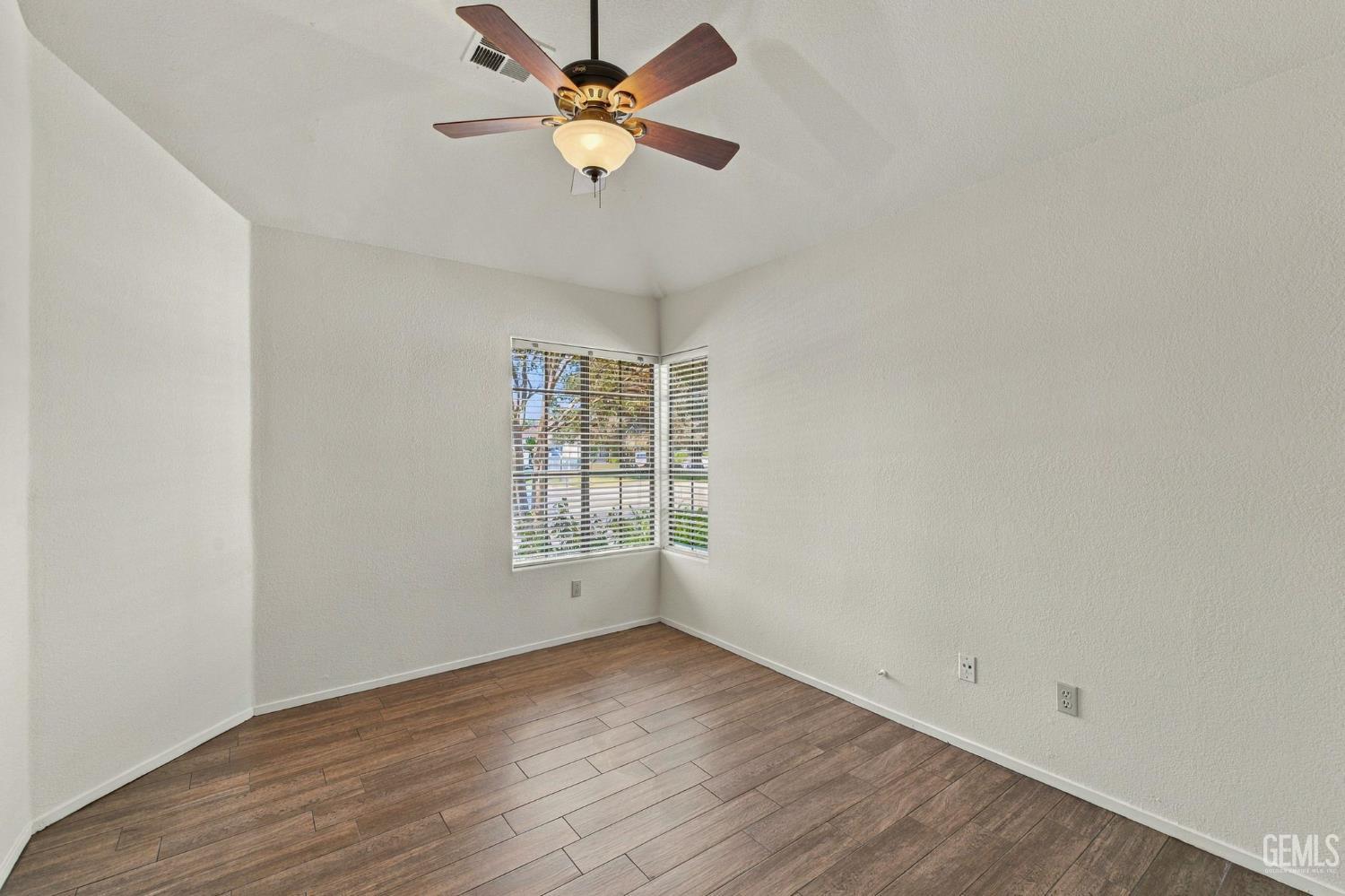 8221 Sheffield Lane