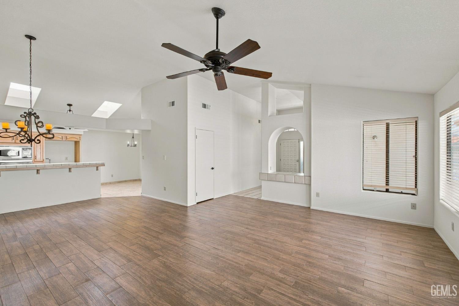 8221 Sheffield Lane