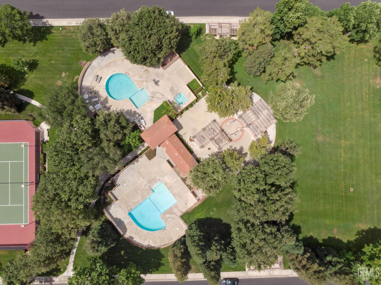 8221 Sheffield Lane