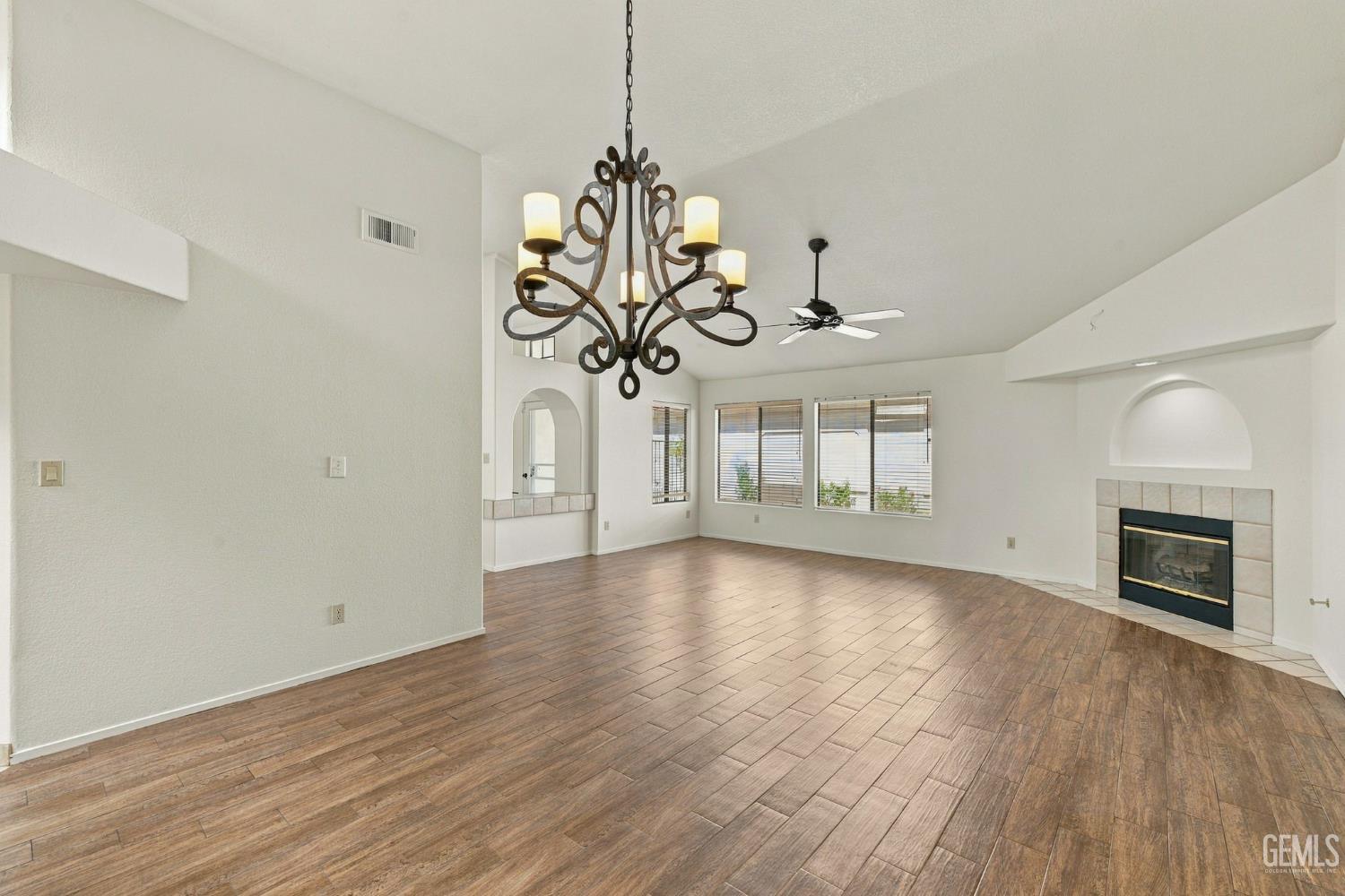 8221 Sheffield Lane