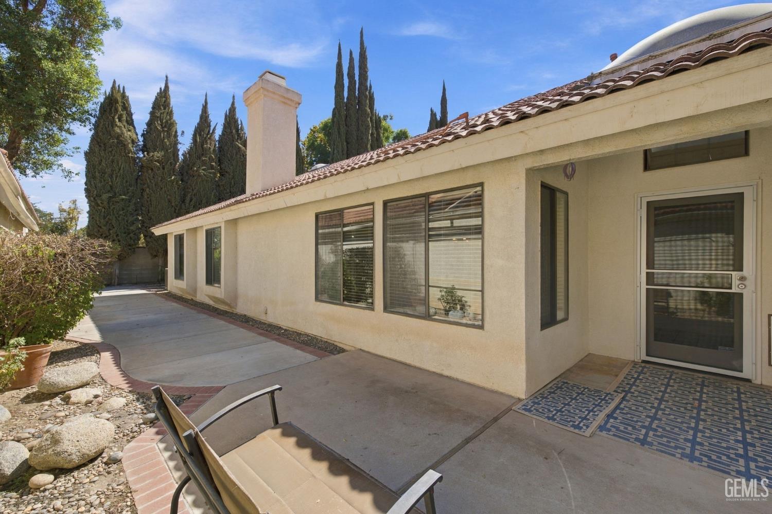 8221 Sheffield Lane