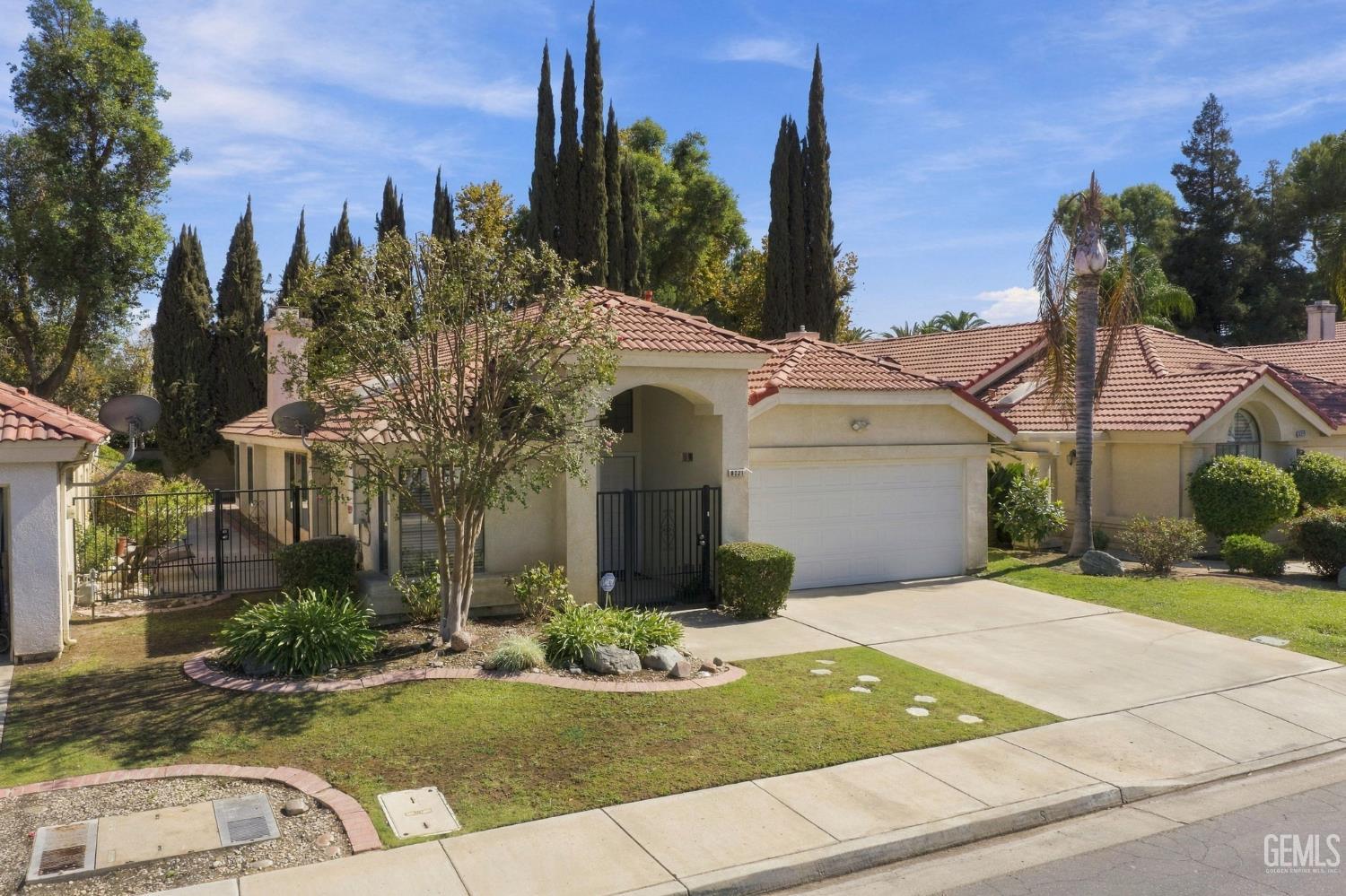 8221 Sheffield Lane