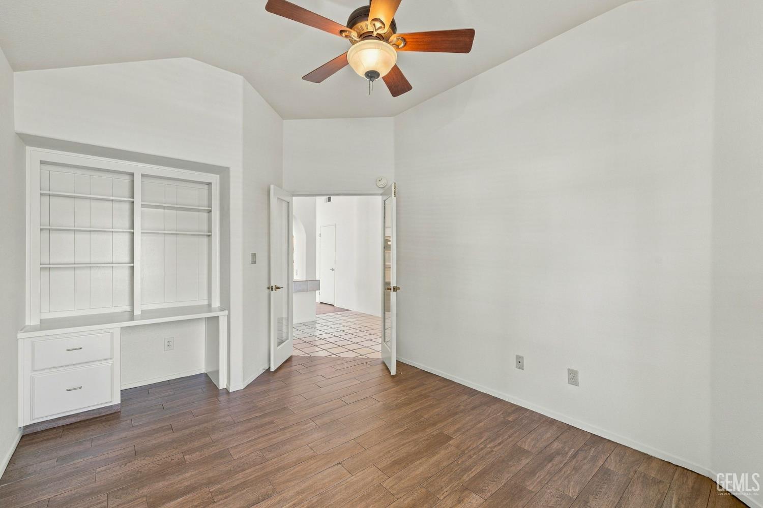 8221 Sheffield Lane